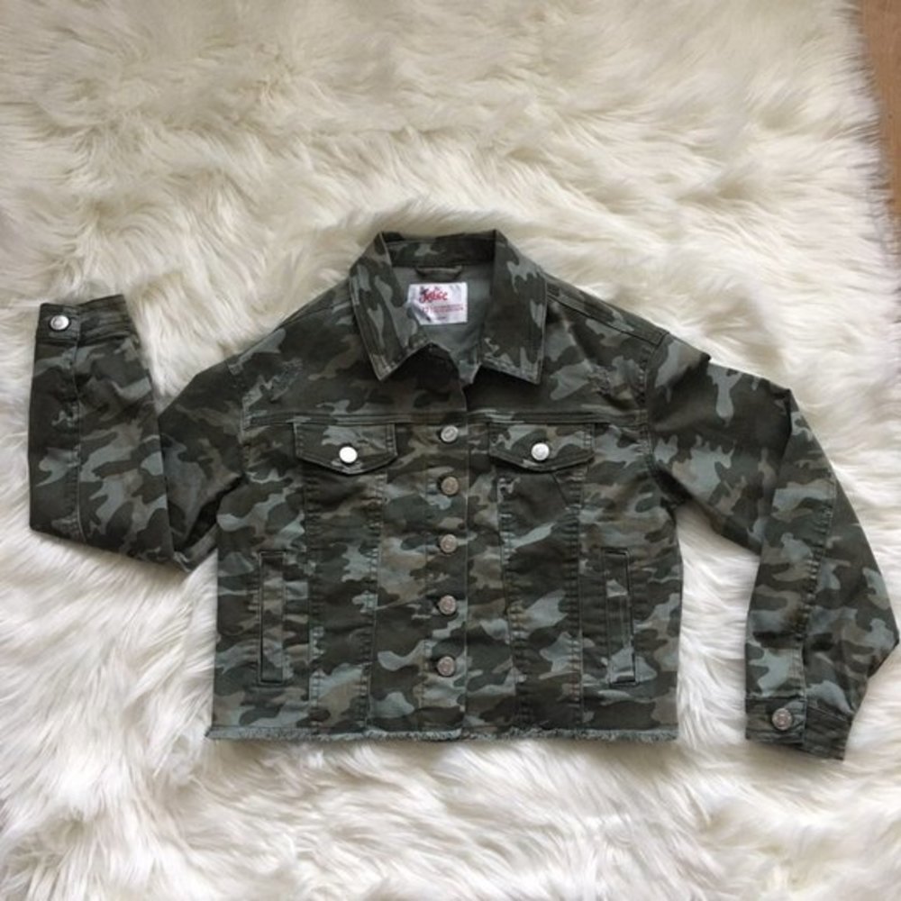 Justice Girls Green Camo Long-Sleeve Button-Down Distressed Jacket Size 12